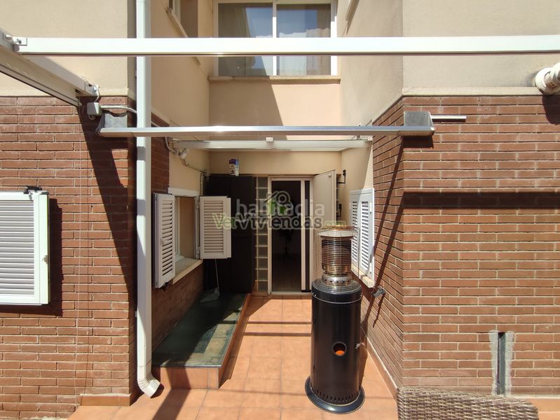 Foto c4ae402b-598a-4a7b-b690-1af5082e7df8. Casa amb calefacció aparcament piscina a Martinica - Ateneu Cerdanyola del Vallès