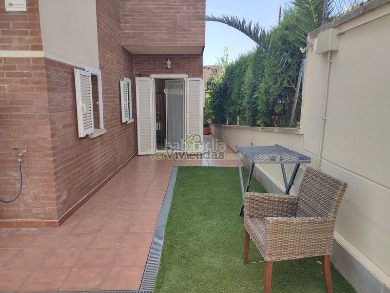 Foto dc6f8b8c-2365-49d9-b4eb-c9909c88cc85. Casa amb calefacció aparcament piscina a Martinica - Ateneu Cerdanyola del Vallès