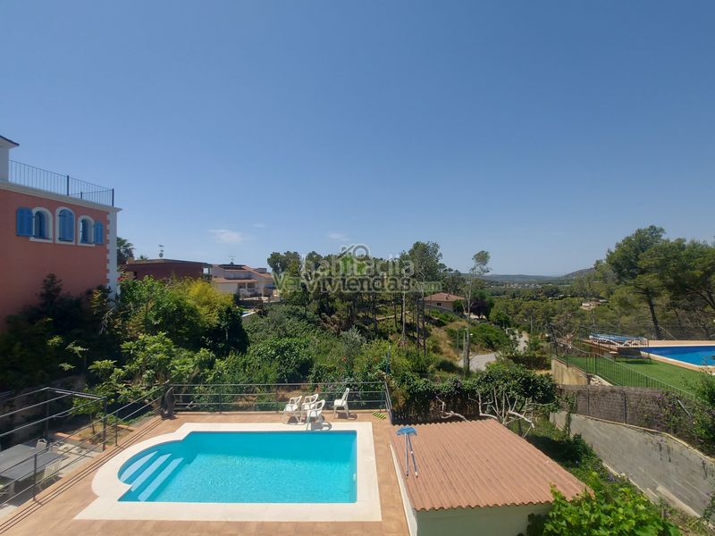 Foto 2f6c4708-4b07-4862-a75f-6cc10264d157. Casa amb calefacció piscina a Olivella
