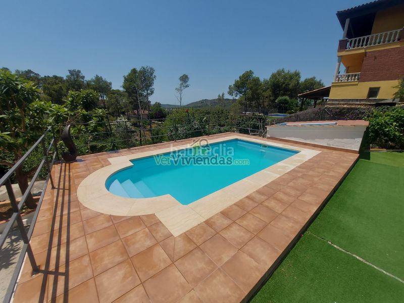 Foto 38c58a76-8811-4e4d-9025-bd58f5a79560. Casa amb calefacció piscina a Olivella