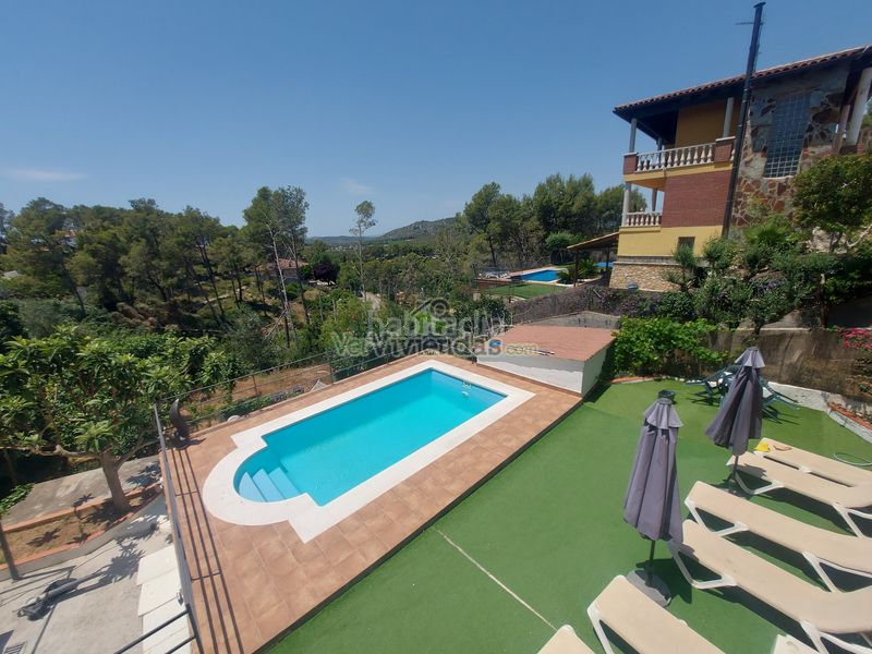 Foto 92639764-46d0-4e29-bf67-743fcf3f2439. Casa amb calefacció piscina a Olivella