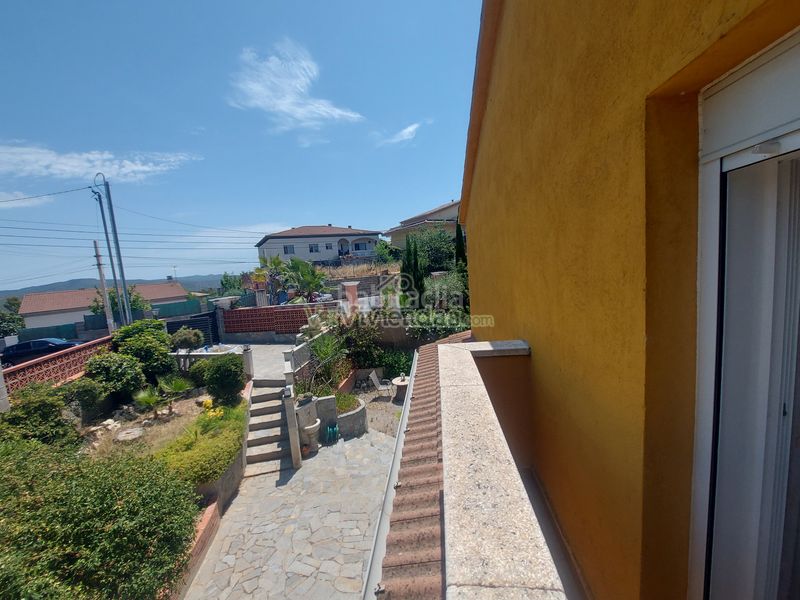 Foto b400c00f-87bd-4856-8482-976382471e73. Casa amb calefacció piscina a Olivella