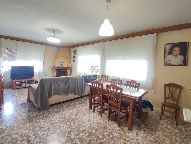 Foto 175a48b5-61fa-4aa3-a0b6-f95176331871. Casa amb xemeneia calefacció aparcament piscina a Vacarisses