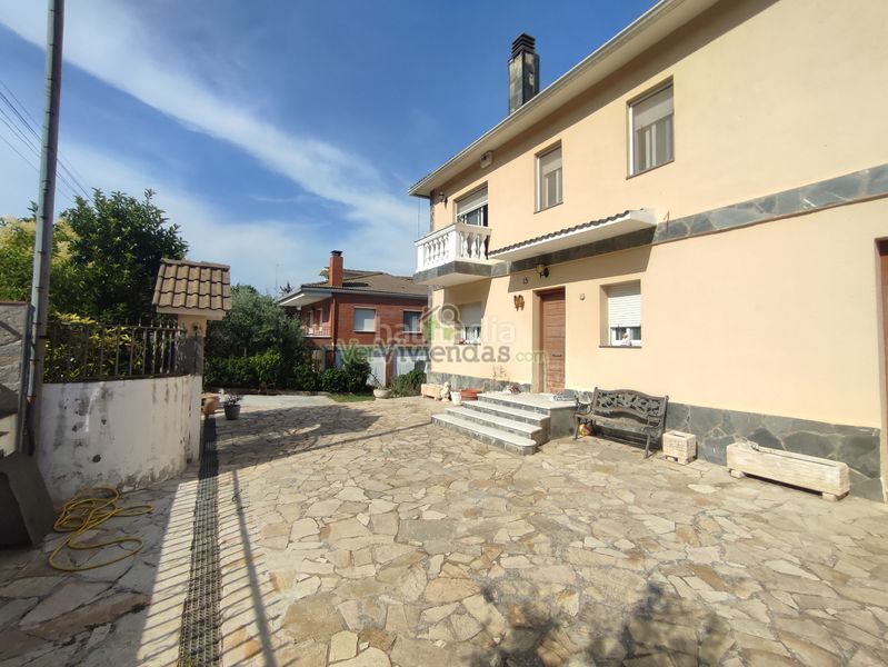 Foto ad30590e-8b8a-42a9-b8ce-ffb73eda518f. Casa amb xemeneia calefacció aparcament piscina a Vacarisses