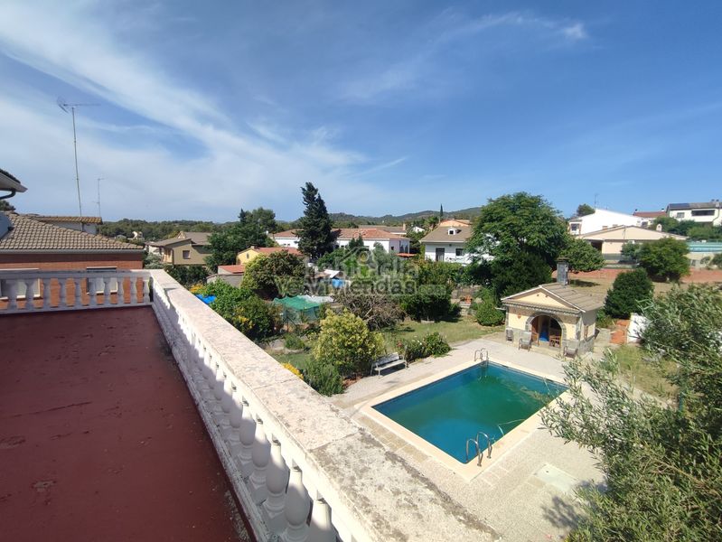 Foto b6cfeab1-5f3e-4d7f-8122-2d398a76ae2a. Casa amb xemeneia calefacció aparcament piscina a Vacarisses