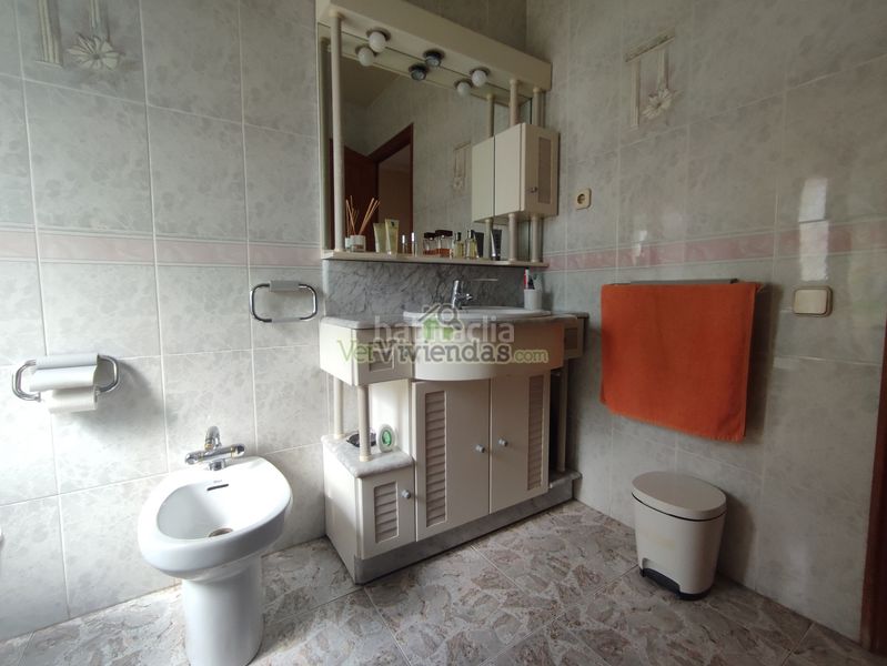 Foto c3b468fc-93cd-435f-8811-1337ada7c28f. Casa amb xemeneia calefacció aparcament piscina a Vacarisses