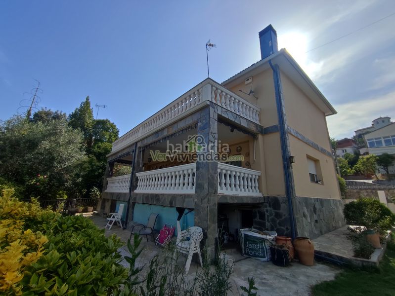 Foto c84061a9-4808-4dc8-9541-024589d95232. Casa amb xemeneia calefacció aparcament piscina a Vacarisses