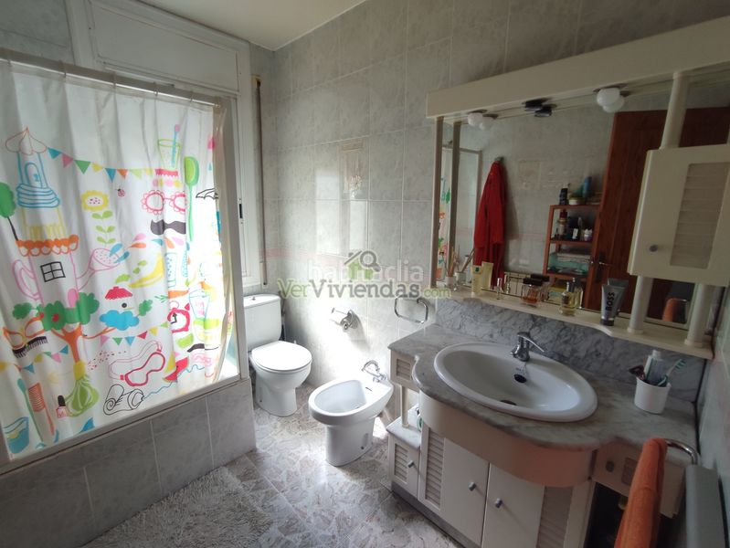 Foto df7cb208-87f3-4ec9-99c2-39cb6705d394. Casa amb xemeneia calefacció aparcament piscina a Vacarisses