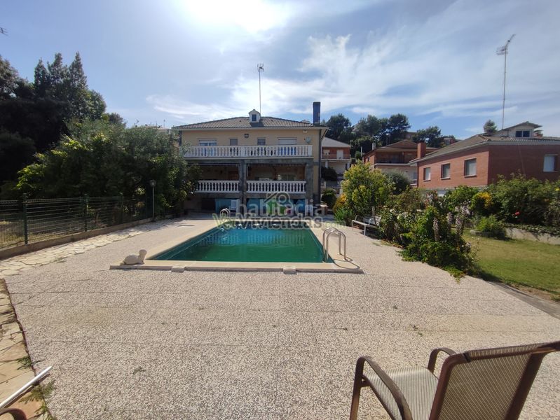 Foto f406f1d1-4d20-4e5c-af18-c24faff132b4. Casa amb xemeneia calefacció aparcament piscina a Vacarisses