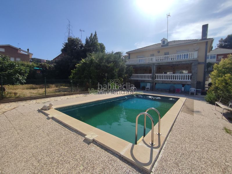 Foto f6032457-1811-4d7e-92fb-b4b62097747d. Casa amb xemeneia calefacció aparcament piscina a Vacarisses