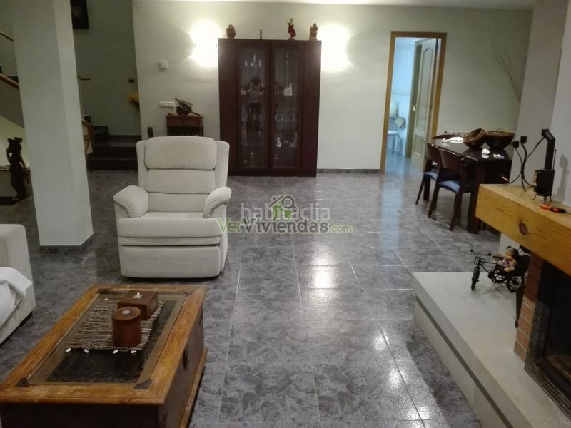 Foto 9131f7e0-9a0d-4f2b-994d-54de0065e315. Casa amb xemeneia calefacció aparcament a El Racó-Sant Feliu del Racó Castellar del Vallès