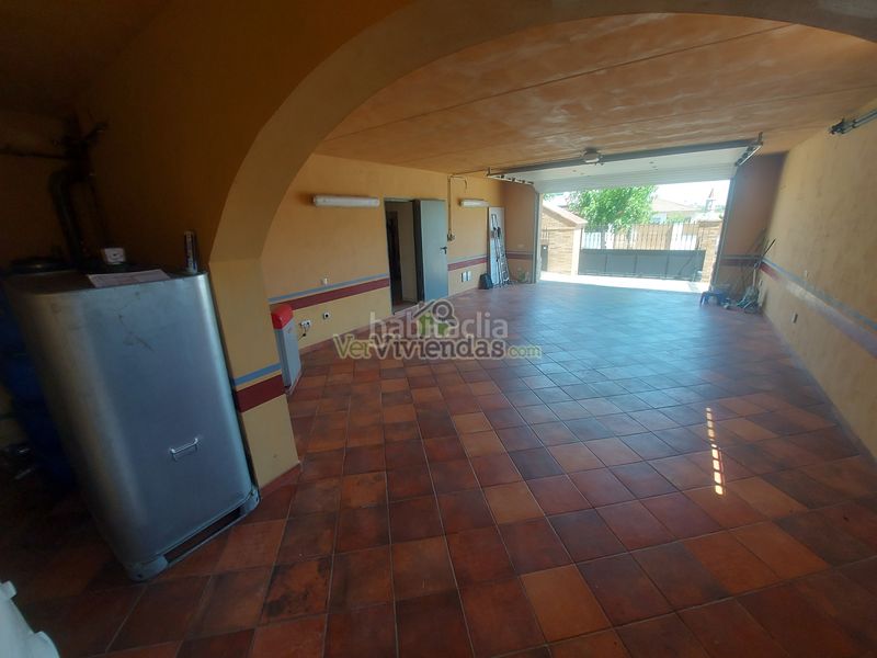 Foto 150eba27-e6b7-4d8e-8f4d-8219cae39c82. Casa amb xemeneia calefacció aparcament piscina a Olèrdola