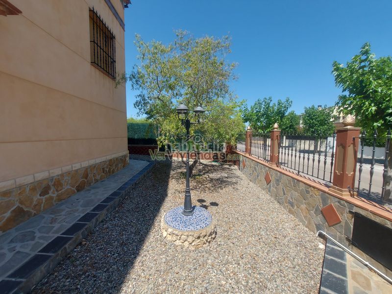 Foto c804471e-61f6-4620-b899-e704777f5dc5. Casa amb xemeneia calefacció aparcament piscina a Olèrdola