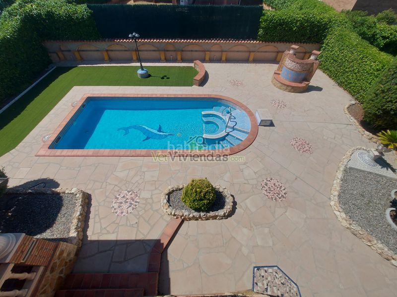 Foto de408d8c-6eb5-4f34-b6b1-c21fe8f7dc9f. Casa amb xemeneia calefacció aparcament piscina a Olèrdola