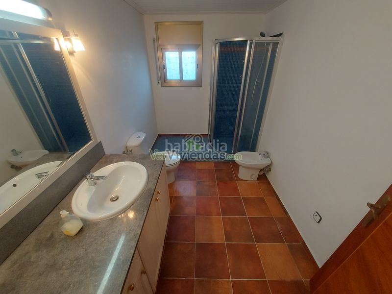 Foto e26d5c6b-3374-41ba-abaa-0b9ee938eb7d. Casa amb xemeneia calefacció aparcament piscina a Olèrdola