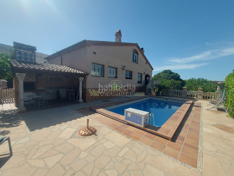 Foto 089ddbe4-f984-48a2-ab41-f5a3b7adcd32. Casa espectacular casa con piscina en Olèrdola