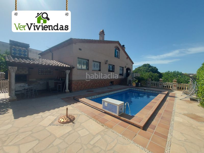 Foto 46401ad7-8552-4ba8-8f0a-77ee50e7c4b2. Casa espectacular casa con piscina en Olèrdola