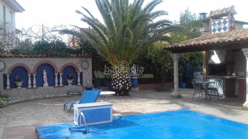 Foto 6c8d5bb0-4147-43ca-83c7-df226789194e. Casa espectacular casa con piscina en Olèrdola