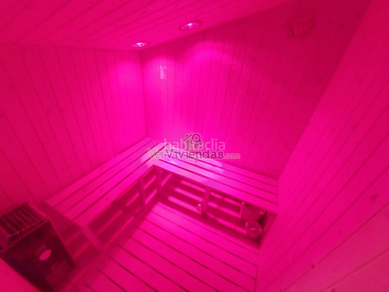 Foto d805ca8d-1c80-43f2-a28f-5392ea8daf22. Casa espectacular casa con piscina en Olèrdola