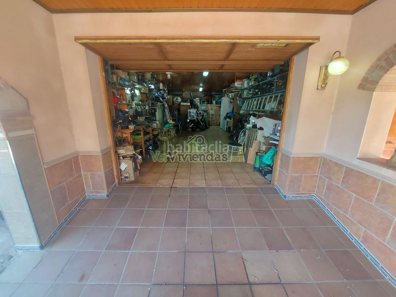 Foto f898938f-be2f-4040-99fa-d2032e3f1312. Casa espectacular casa con piscina en Olèrdola