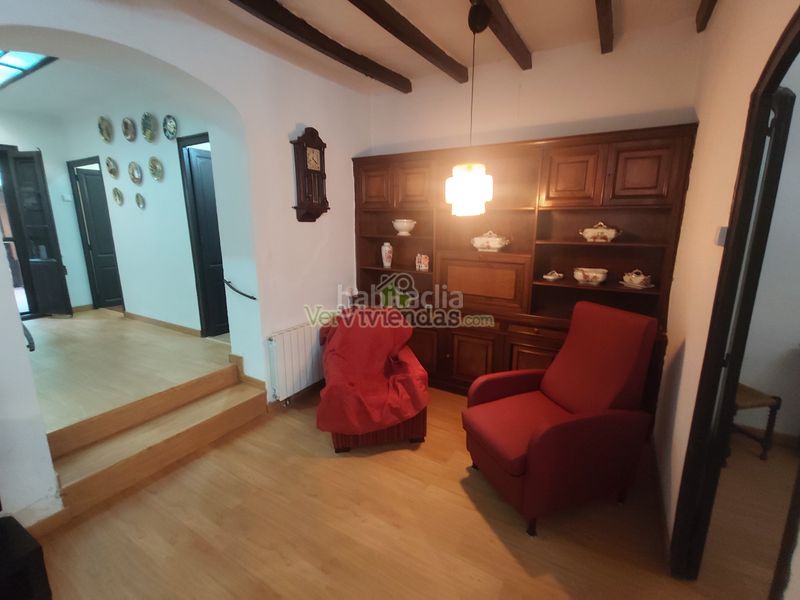 Foto bbc19ede-1826-42be-8dd7-3490f62e4c52. Casa amb calefacció a Cervelló