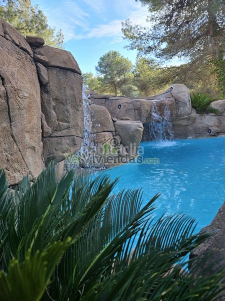 Foto 0d70f9c6-7b39-4a46-8a39-7994ed6d59c3. Casa amb xemeneia calefacció aparcament piscina a Begues