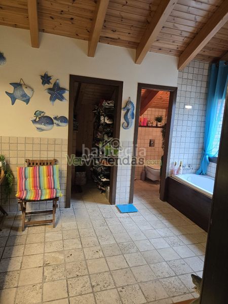 Foto 29c7e41b-f8e7-4279-9f33-d0659e5f6fe4. Casa amb xemeneia calefacció aparcament piscina a Begues