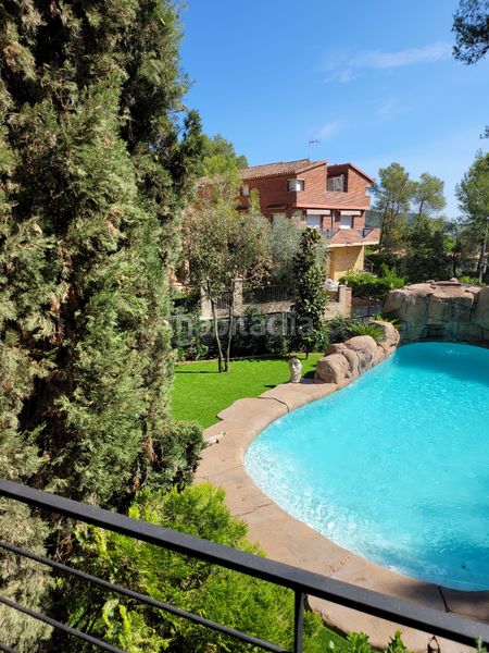 Foto 7dbef225-a288-429b-a197-d79b2ea2930b. Casa amb xemeneia calefacció aparcament piscina a Begues