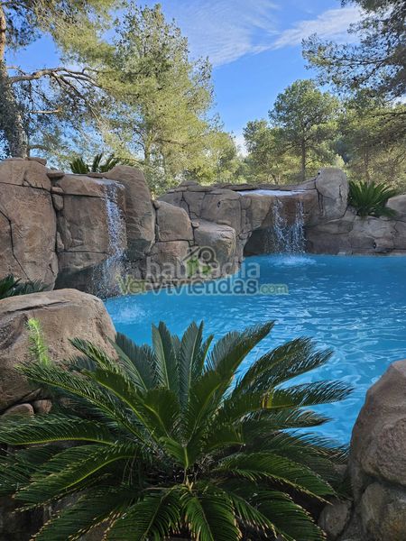 Foto d38324e1-2ceb-4efa-8b3b-e81ba07eb528. Casa amb xemeneia calefacció aparcament piscina a Begues
