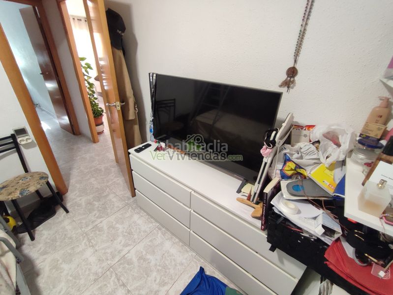 Foto 0f2e6d8f-6831-43e3-8db3-f1e22c03e47b. Pis amb calefacció a Riera Cornellà de Llobregat