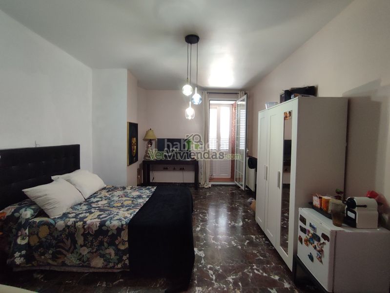 Foto d8412ad1-9056-4b6d-9f48-a4d4c089f77c. Casa amb xemeneia calefacció aparcament piscina a Sant Vicenç dels Horts