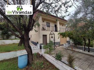 Casa in Vacarisses. Bonita casa con jardín