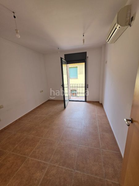 Foto 07ba8397-9813-4ecc-8be3-57fa0dfa28f2. Duplex avec chauffage dans Olost