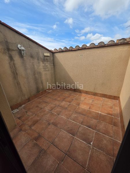 Foto 4a90cea3-432b-45ff-97f7-234bd750c105. Duplex avec chauffage dans Olost