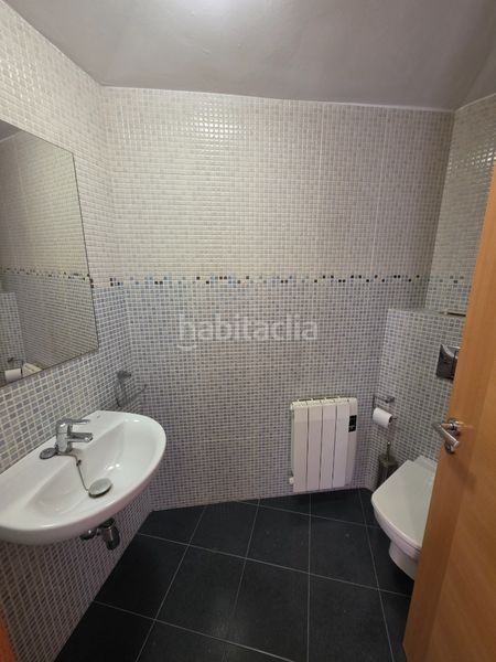 Foto 4e3ddc04-cbde-4c02-b021-a92cf9304a17. Duplex avec chauffage dans Olost