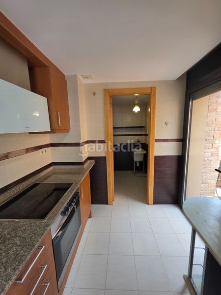 Foto 7e378214-4923-490e-bb14-c02a53bb5fc8. Duplex avec chauffage dans Olost