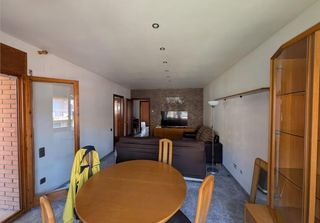 Lloguer Pis  Carrer del canigó 62. Piso para estudiantes