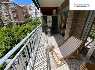 Alquiler Piso  Plaza del humilladero 13. Disponible a partir de julio