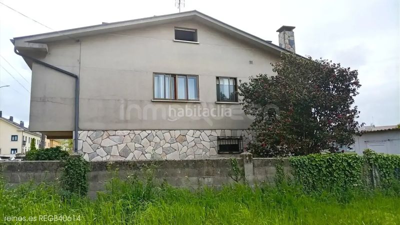 Foto 2733a4a3-d665-402c-800f-1e62dd5eae9d. Xalet amb calefacció aparcament a Ribadeo