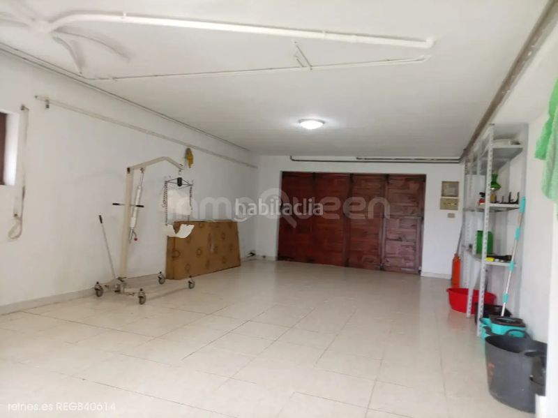 Foto 343a2b2d-a2a1-42d9-bbb6-c3ffa3a66019. Xalet amb calefacció aparcament a Ribadeo