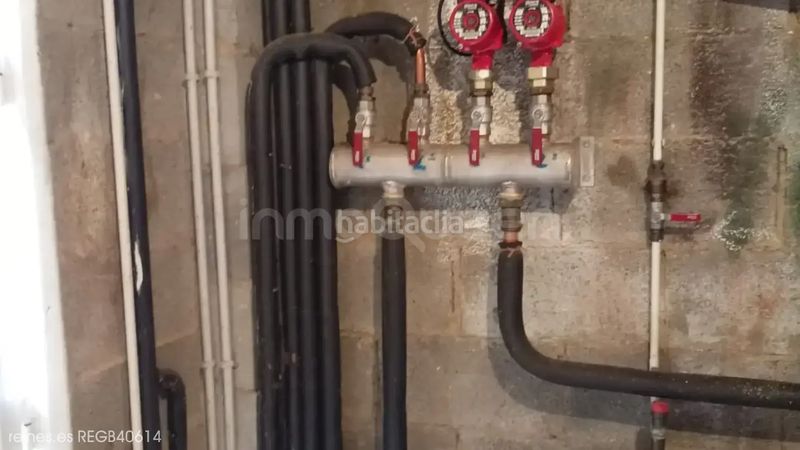 Foto 791e421d-32e6-46b7-903f-499b0bbe2a52. Xalet amb calefacció aparcament a Ribadeo