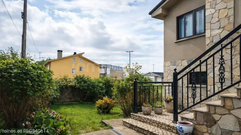 Foto 883ccc1a-fccf-4f8d-a25d-8c57e3575241. Xalet amb calefacció aparcament a Ribadeo