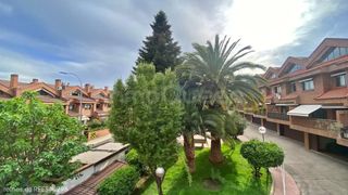 Chalet  N/a. Venta de chalet individual en madrid  rees40295