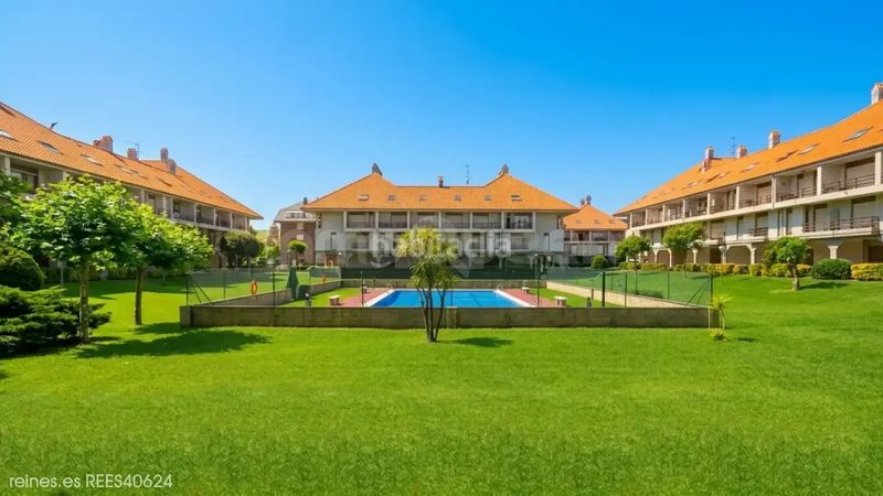 Foto e4a98414-3933-4681-868c-0ff8d1a8d81f. Pis amb calefacció aparcament a Ajo Bareyo