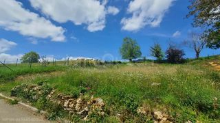 Terreny residencial  N/a. Venta de terreno urbano en nava  rees40383