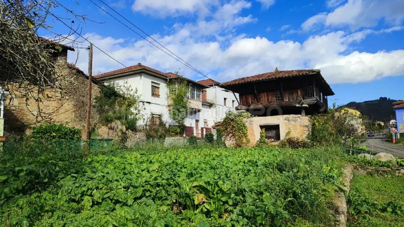 Foto ea9ae7c2-cb4f-421d-9b37-8fc68b204d3c. Casa a Candamo