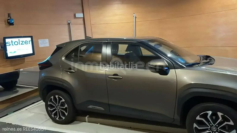 Foto d33e6e4b-802c-4fc3-aa91-e22ce0bd656a. Aparcament cotxe a Centro - Ayuntamiento Santander