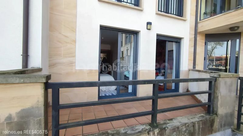 Foto 2d18f1bd-8a9b-4f63-b059-3d5cd85037b1. Pis amb calefacció aparcament a la pola Siero Siero