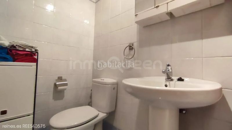 Foto 9b22f830-cc8b-4f78-8baf-88807ddcb9f5. Pis amb calefacció aparcament a la pola Siero Siero