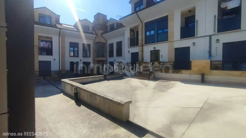 Foto a76748b2-305e-48a1-acaa-f6fb22b60bef. Pis amb calefacció aparcament a la pola Siero Siero